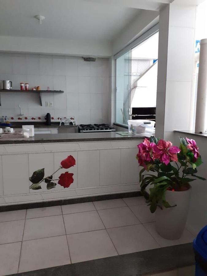 우바투바 Pousada Vitoria B&B 외부 사진