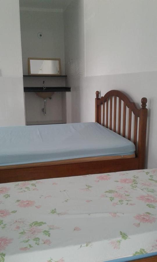 우바투바 Pousada Vitoria B&B 외부 사진